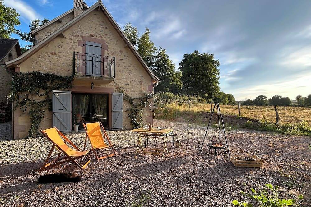 Chambre au moulin de Tilly,dans le bocage bourbonnais,idéal pour se ressourcer ! in Saint-Plaisir, Allier