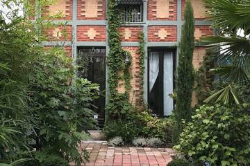 Gîte pour 2 personnes, avec jardin à Saint-Cloud