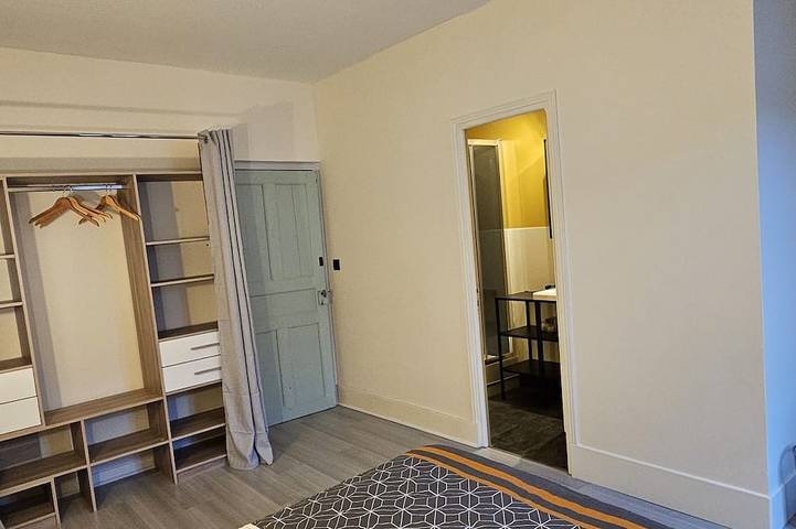 Location de vacances pour 18 personnes, avec sauna ainsi que jardin et terrasse à Burlats - 3