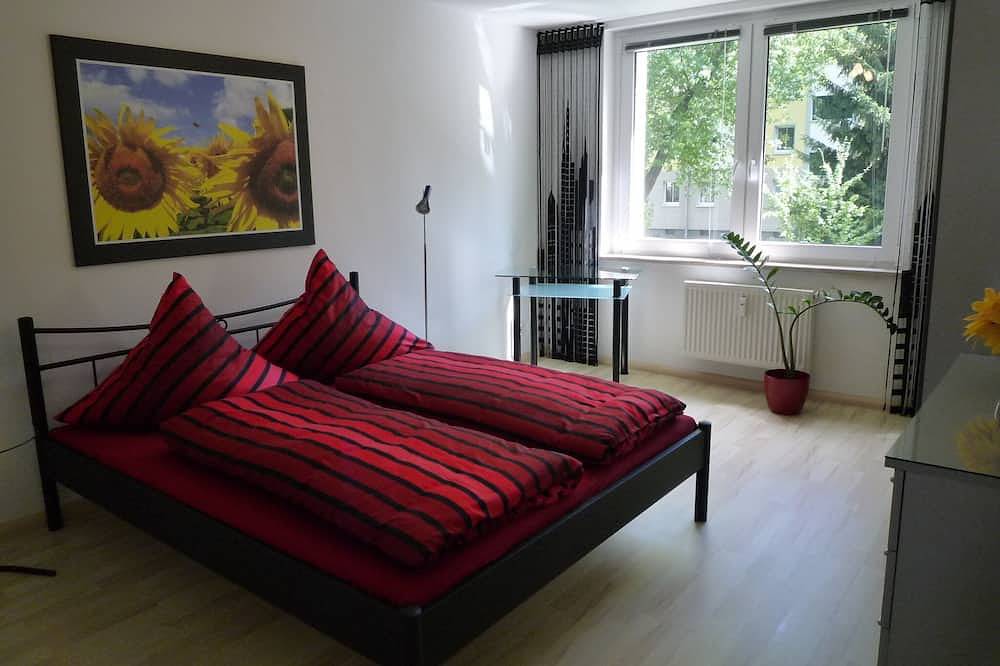 Entire apartment, Zentral Gelegene, Ruhige, Ferienwohnung im Grünen in Chemnitz, Chemnitz (region)