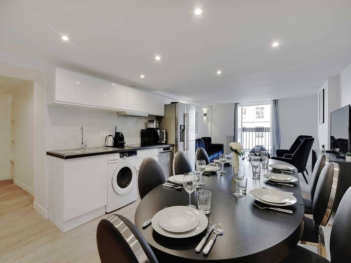 Gîte pour 8 personnes, avec balcon/terrasse dans Musée Grévin - 2