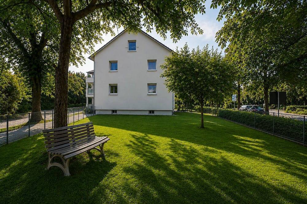 Ganze Wohnung, Gemütliche Zimmer in netter Wg in Laupheim, nahe dem Zentrum in Laupheim, Landkreis Biberach