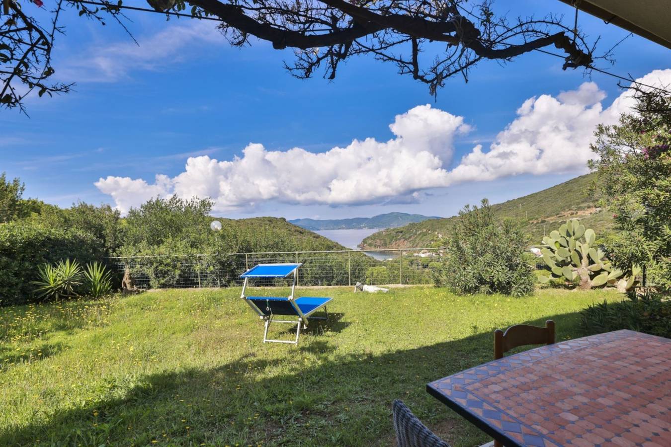 Villa für 3 Personen mit Terrasse in Innamorata, Elba