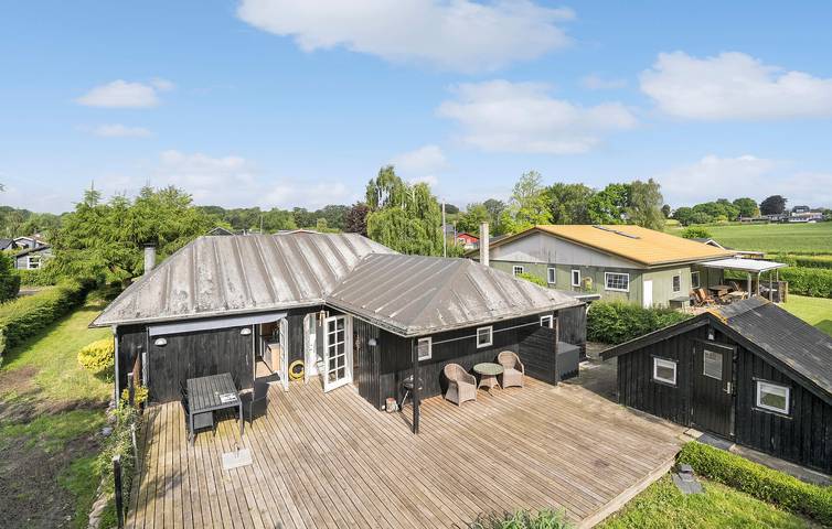 Ferienhaus für 6 Personen, mit Terrasse und Garten in Hejsager Strand