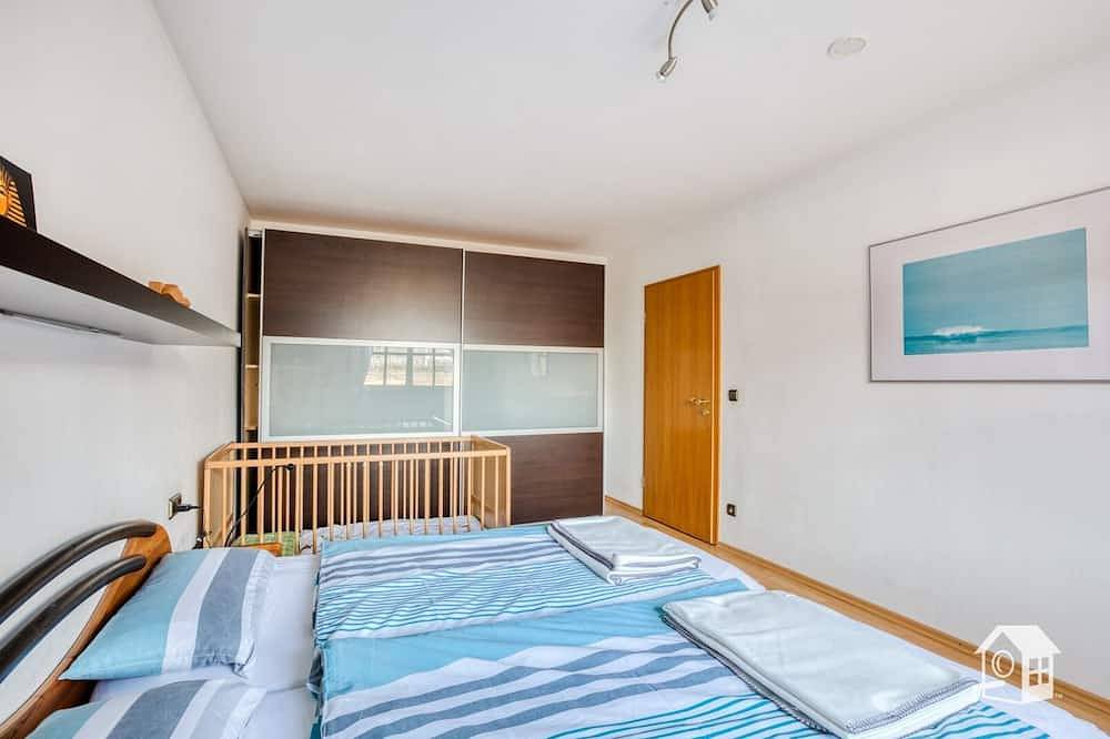 Ganze Wohnung, Komfortable Ferienwohnung am Ortsrand Bad Aibling in Ferienregion Voralpenland in Bad Aibling, Landkreis Rosenheim