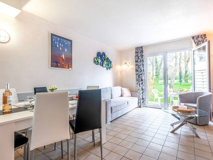 Location de vacances pour 5 personnes, avec terrasse à Ploemel - 4