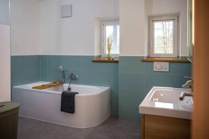 Ganze Ferienwohnung, Apartment Bergsicht in Gailtaler Alpen, Villach
