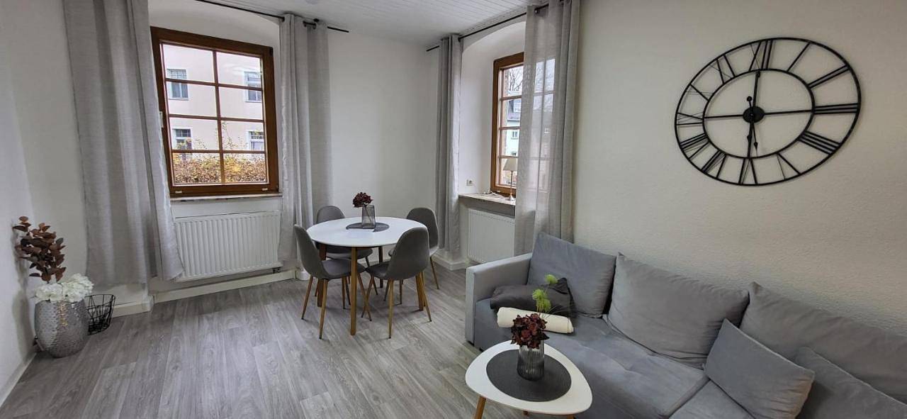 Ganze Wohnung, One-Bedroom Apartment in Schneeberg, Erzgebirge