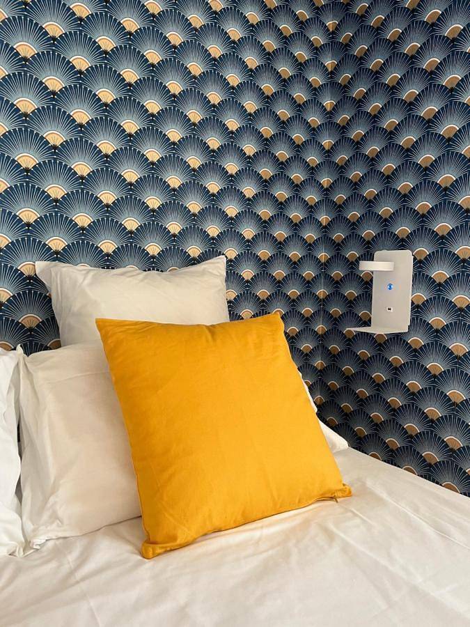 Maison d’hôte pour 3 personnes, avec vue ainsi que piscine et jardin à Mesnac - 2