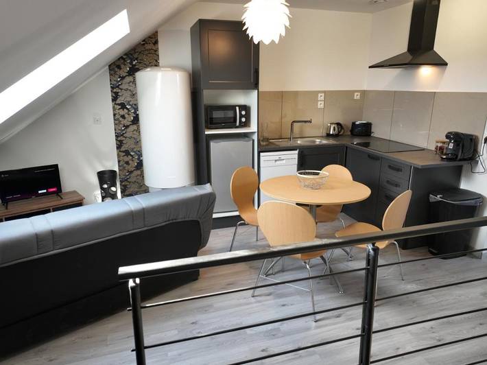 Gîte pour 4 personnes, avec terrasse dans Beuvrages - 2