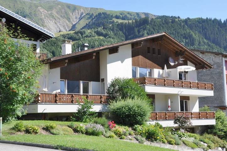 Hotel für 3 Personen, mit Balkon und Terrasse sowie Garten und Ausblick