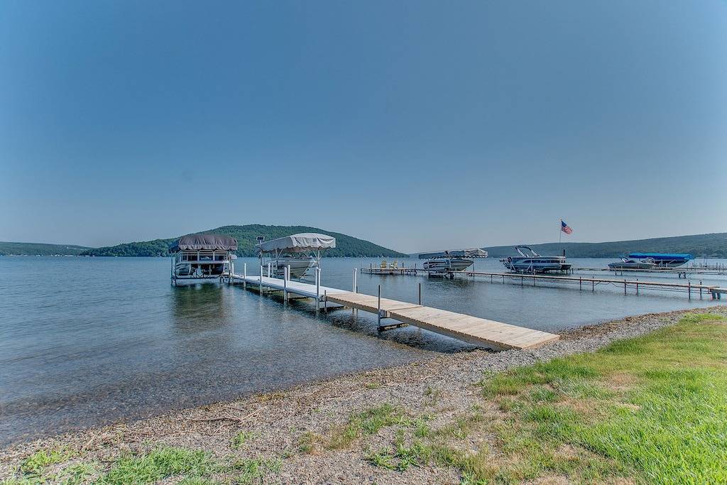 Lazy Loon Cottage ist ein charmantes Keuka Lake Cottage mit herrlicher Aussicht! in Keuka Lake