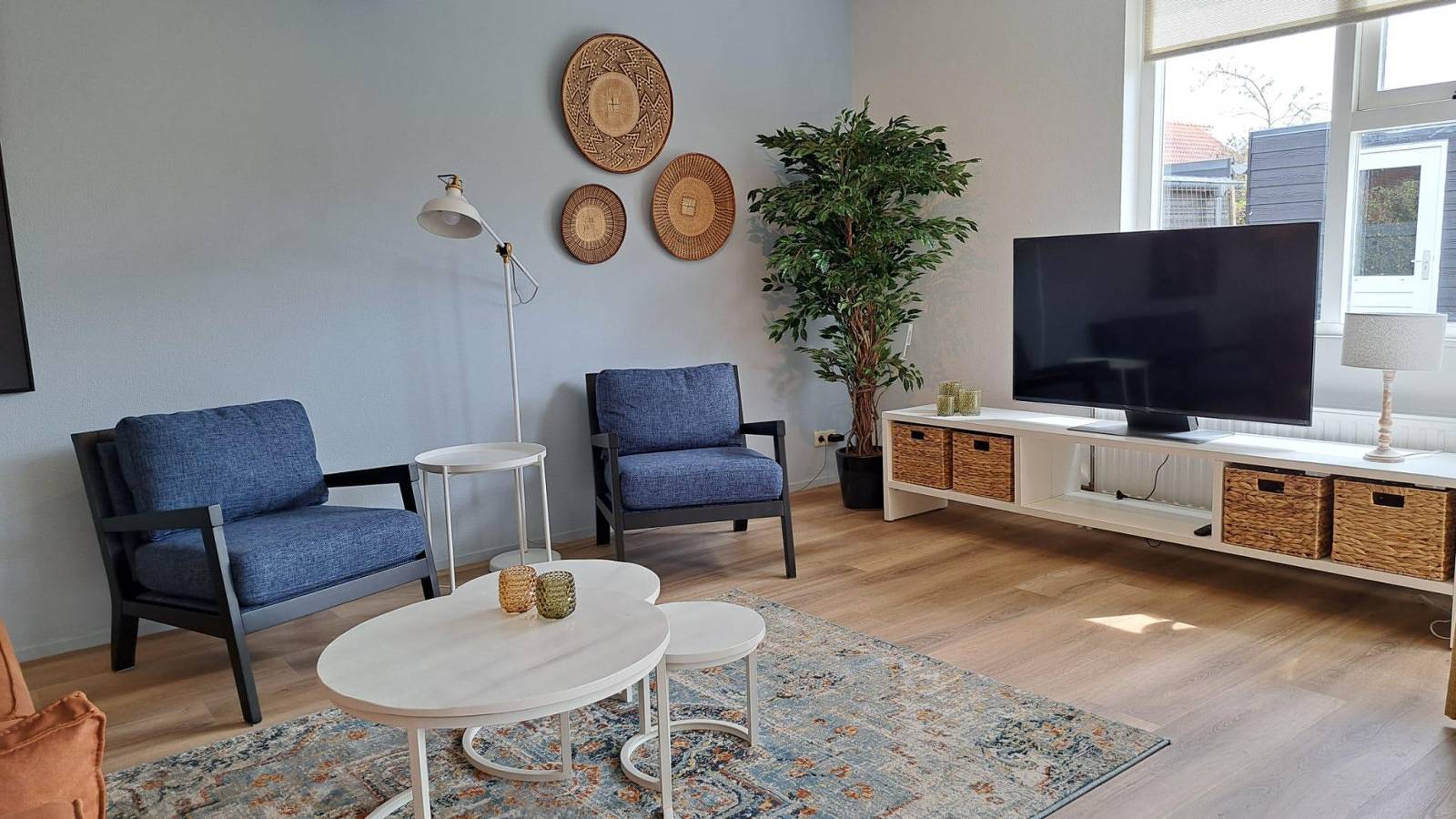 Komfortables 4-Personen Ferienhaus mit Balkon, Bad und Garten, in der Nähe von Leiden in Roelofarendsveen, Groene Hart