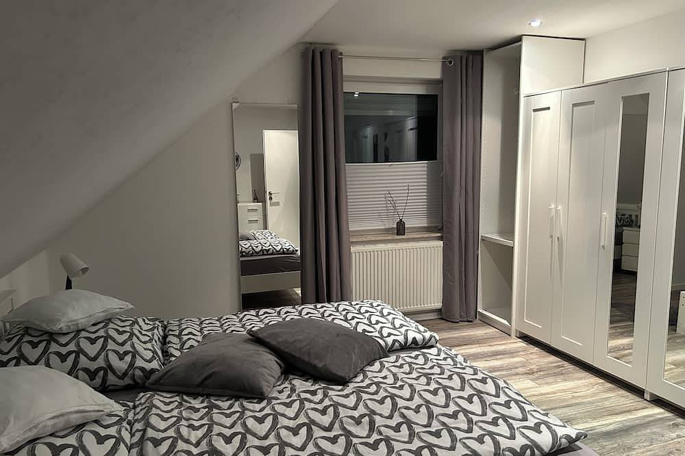 Ganze Wohnung, Moderne großzügige Ferienwohnung in Leer, Nordseeküste