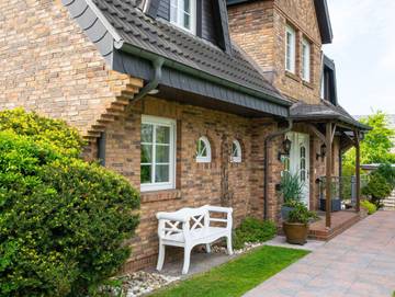 Ferienwohnung für 4 Personen, mit Garten und Terrasse in Tinnum