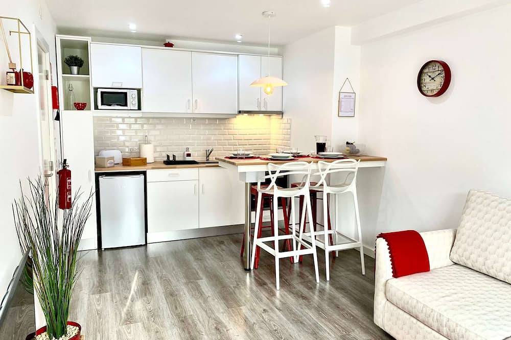 Ganze Wohnung, Red Apartment em Fátima a 250m do Santuário in Fátima, Santarém Distrikt