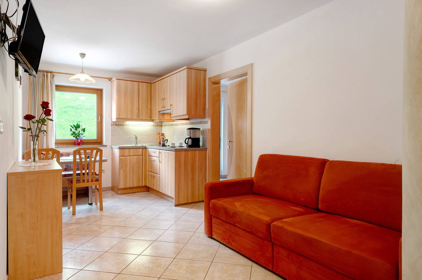 Appartamento intero, Appartamento 'Wohnung 3' con vista sulle montagne, giardino in comune e Wi-Fi in Sarentino, Alpi Sarentine