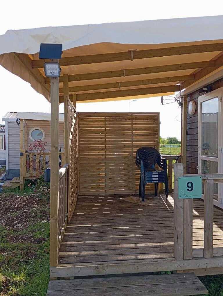 Zecamping 3 étoiles animaux acceptés bar épicerie et restaurant in Déols, Région de Châteauroux