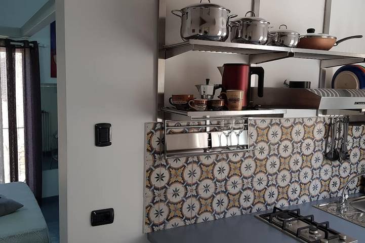 Old renovated studio apartment in Town Hall Square with works on display in Agrigento, Agrigento Province