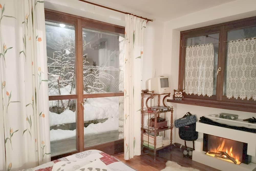 Appartamento intero, Monolocale di lusso in villa. 50 Mt da partenza della cabinovia. Posizione unica in Limone Piemonte, Alpi Liguri