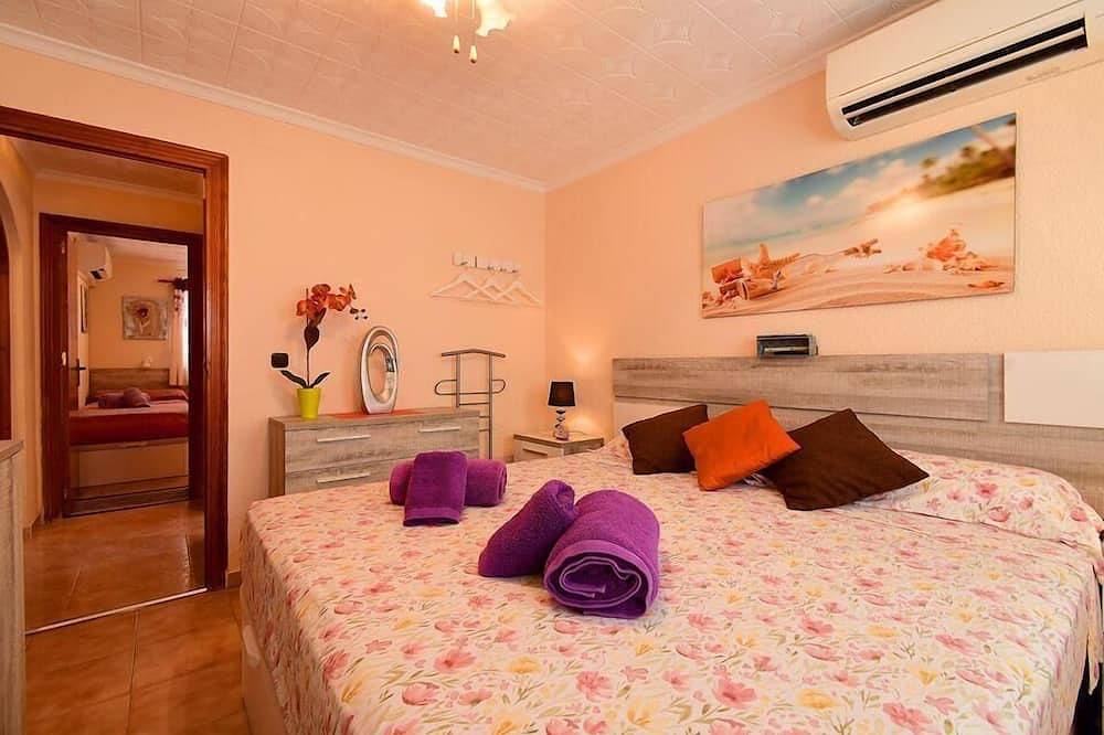 Holiday home \"Oasis 11\" with pool in Mar Menor, Costa Cálida