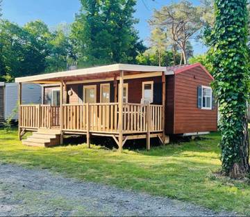 Gîte pour 6 personnes, avec piscine ainsi que jardin et bassin pour enfant, animaux acceptés à La Boissière-de-Montaigu