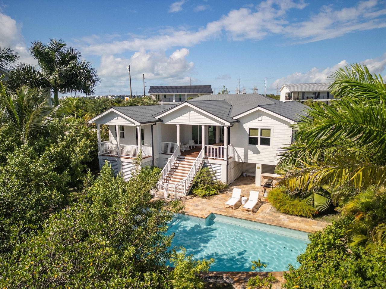 Capmar House by Brightwild Huge Home Pool in Key Haven, Stock Island