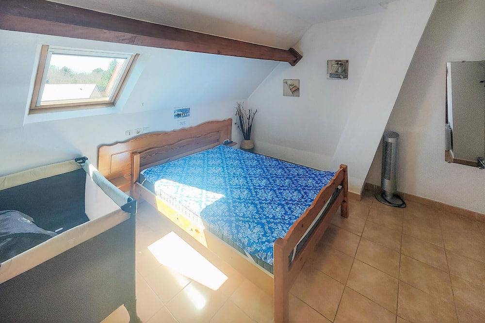Amazing home in La Salvetat-sur-Agout with Wifi in La Salvetat-sur-Agout, Béziers region