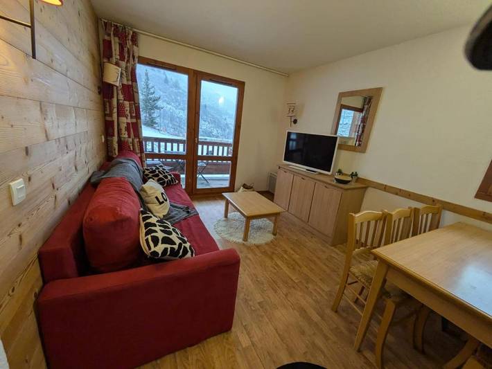 Apartamento de vacaciones para 6 personas, con vistas además de piscina y balcón - 1