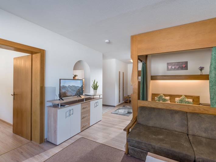 Ferienwohnung für 5 Personen, mit Garten und Ausblick, kinderfreundlich in Walchsee - 4