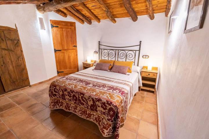 Casa rural para 6 personas, con vistas y jardín, Se admiten mascotas en Matarraña - 3