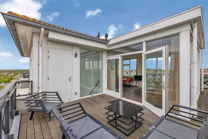 Ferienwohnung für 6 Personen, mit Ausblick und Seeblick sowie Balkon in Goeree-Overflakkee - 2