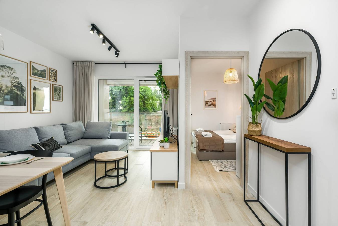 Ganze Wohnung, Stylish Apartment | Air Conditioning and Balcony in Posen, Großpolen