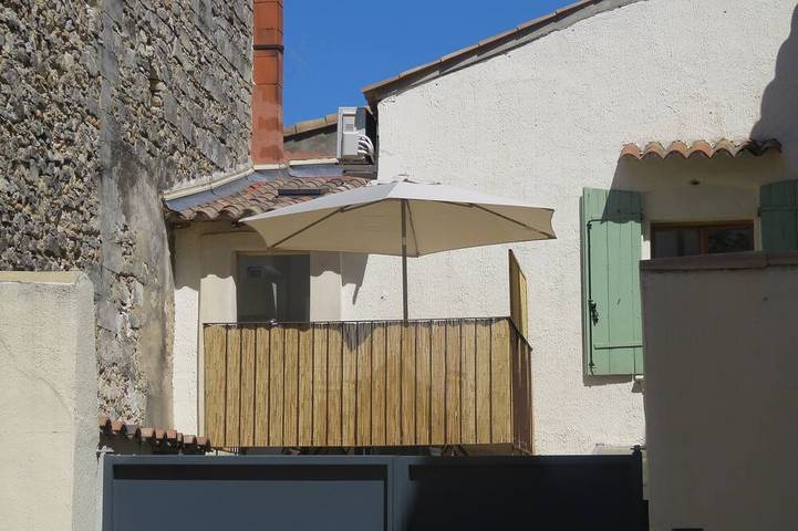 Location de vacances pour 2 personnes, avec terrasse à Saint-Gilles
