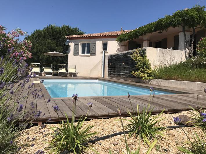 Location de vacances pour 6 personnes, avec sauna ainsi que jardin et piscine, animaux acceptés à Caunes-Minervois - 2