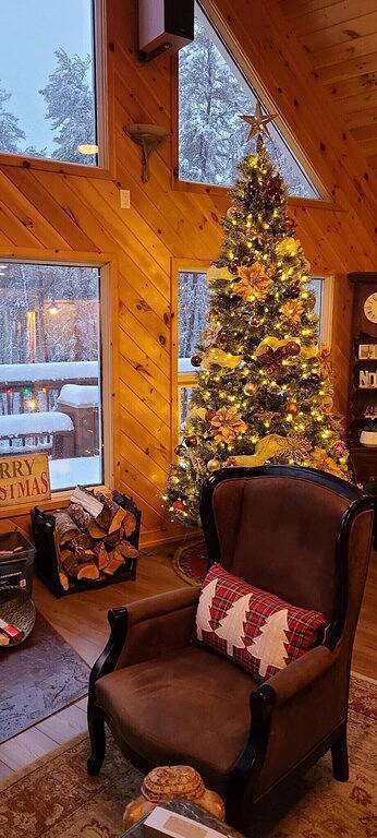 Cottage for 10 Guests in Manitoba, Canada, Picture 1