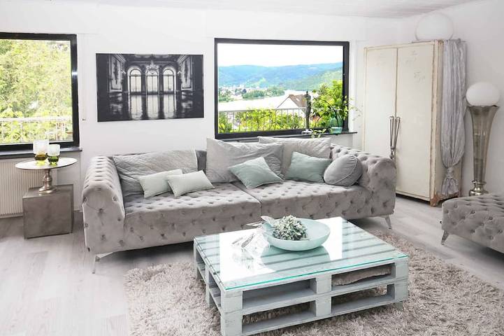 Ferienwohnung für 3 Personen, mit Garten und Balkon in Kamp-Bornhofen