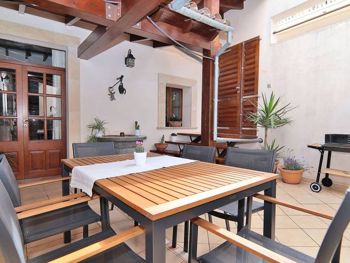Casa de vacaciones en Santa Margalida con jacuzzi para 5 personas in Santa Margalida, Mallorca Norte