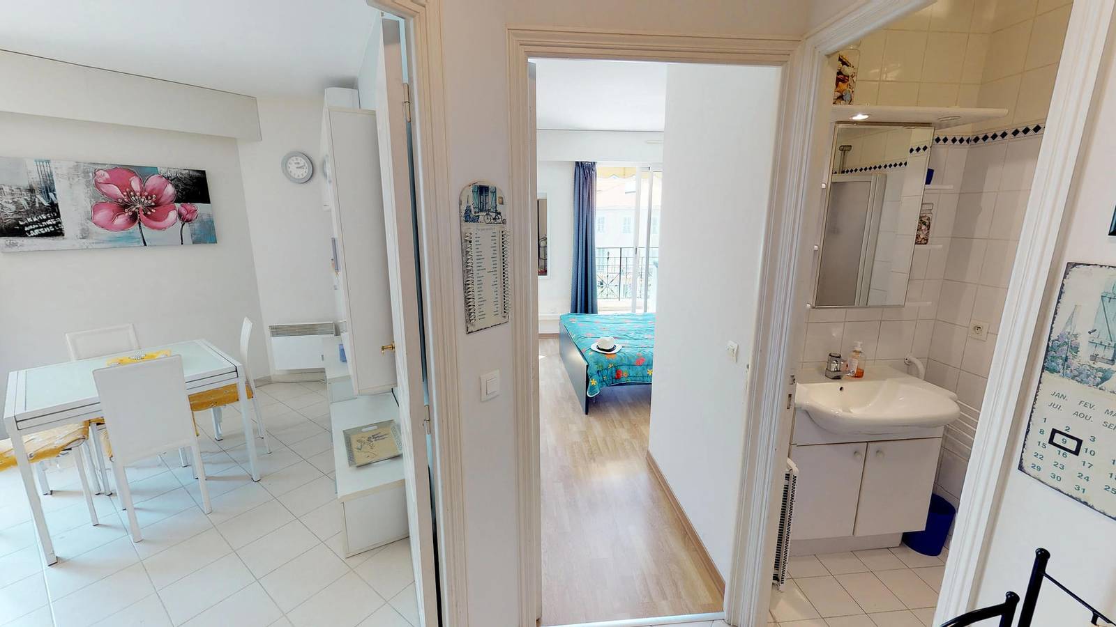 Appartamento intero, Giotto - Bel bilocale in pieno centro con balcone e parcheggio in Mentone, Nizza e dintorni