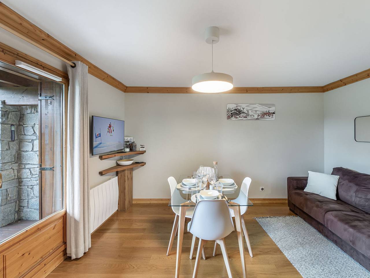 Appartement entier, Charmant appart 2 chambres avec parking et Wifi à Courchevel Le Praz in Courchevel 1300 (Le Praz), Saint-Bon-Tarentaise