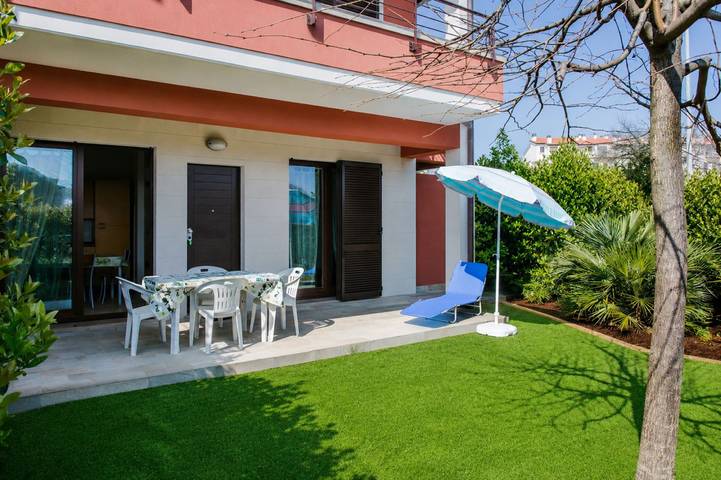 Holiday apartment for 4 people, with garden - 1