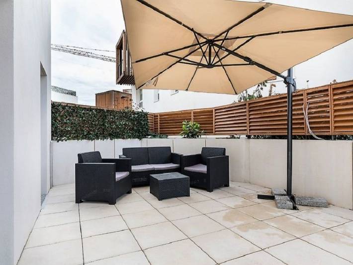 Appartement de vacances pour 5 personnes, avec jardin à Romainville