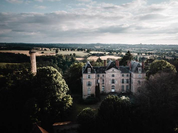 Gîte pour 2 personnes, avec terrasse ainsi que jardin et vue à Sainte-Sévère-sur-Indre