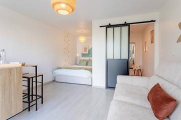Location De Vacances pour 2 Personnes dans Saint-Laurent-sur-Mer, Région de Bayeux, Photo 1