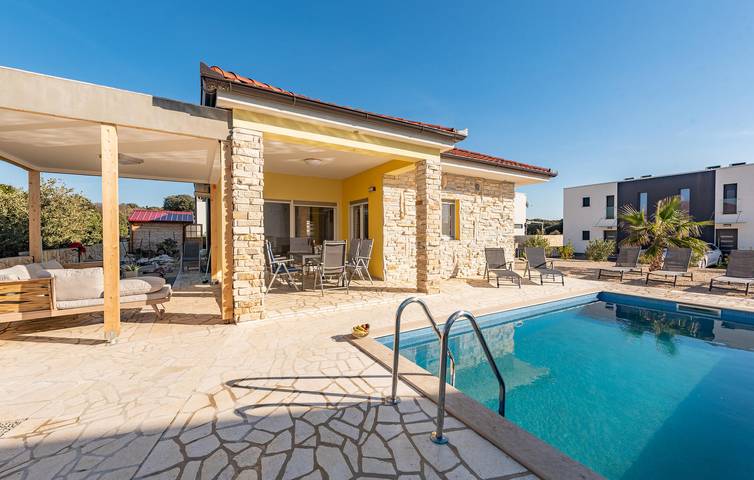 Ferienhaus für 8 Personen, mit Terrasse, mit Haustier auf Pag - 3