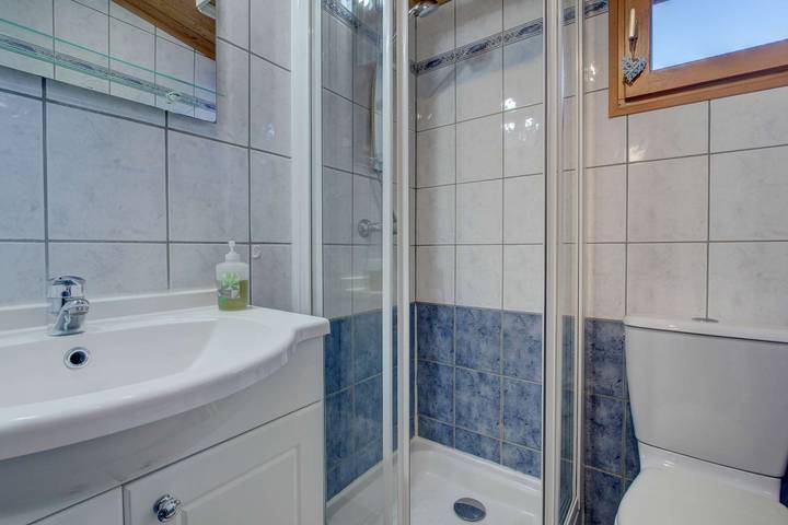 Gîte pour 12 personnes, adapté aux familles à Morzine - 4