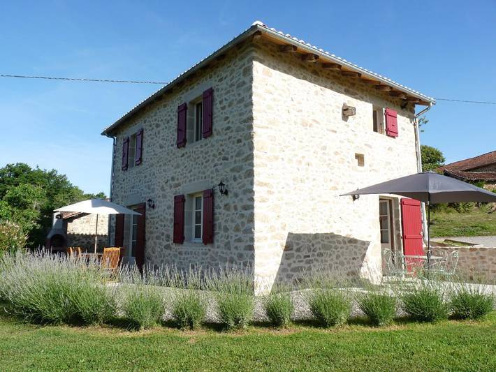 Gîte pour 5 personnes, avec Terrasse et Jardin