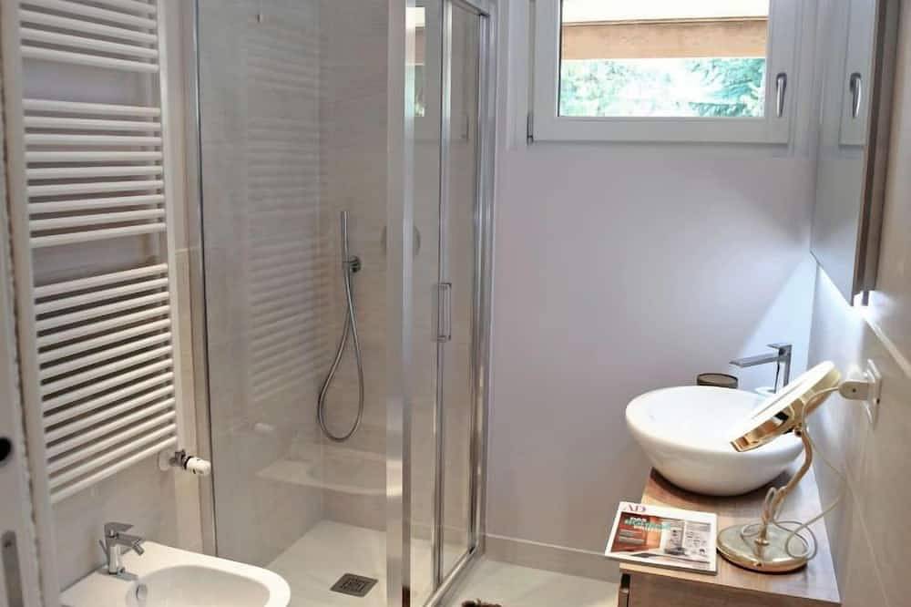 Geheel appartement, Hermitage in Porto Valtravaglia, Lago Maggiore (Lombardy)