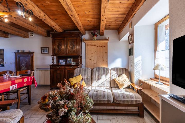 Gîte pour 6 personnes, avec jardin, animaux acceptés dans La Sambuy-Seythenex - 4