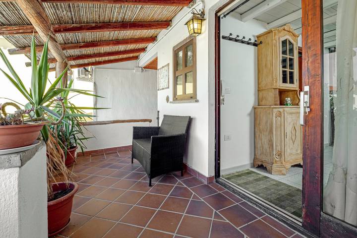 Appartamento intero, Appartamento 'Flamingo' con terrazza privata, balcone e aria condizionata in San Teodoro, Olbia-Tempio